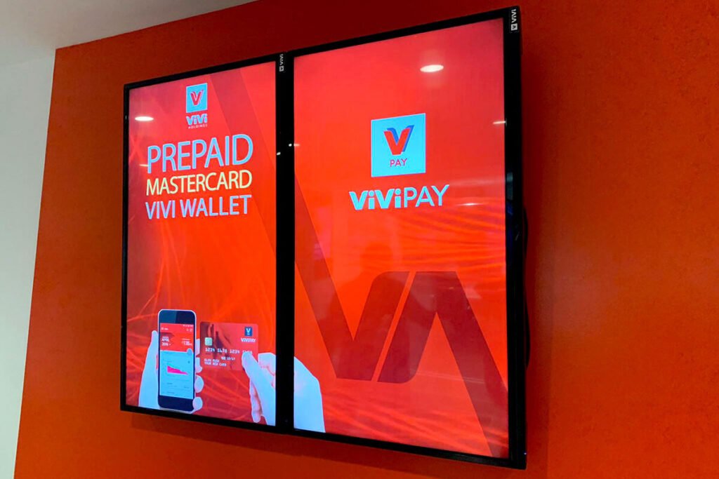digital signage screens